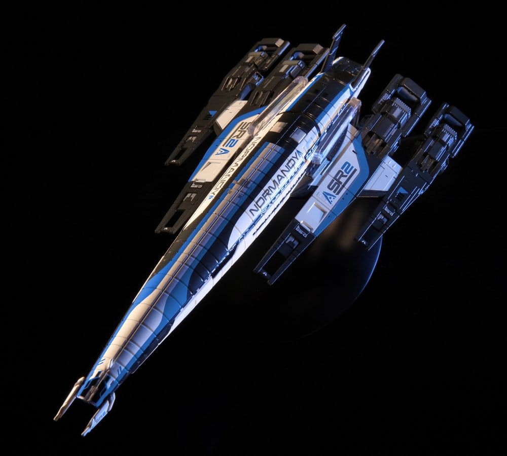 Mass Effect Die-Cast Normandy SR-2 22 cm  - Versand: 7 Tage nach Bestellung