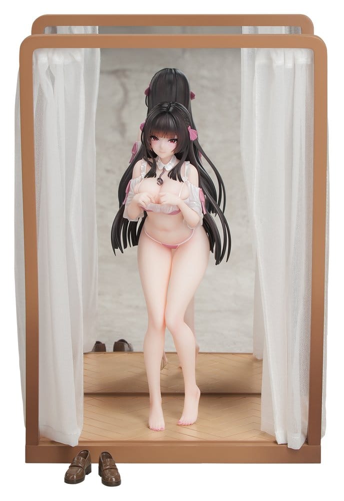 Azur Lane Gift+ PVC Figur 1/8 Trinidad Trapper in the Changing Room Ver. 23 cm - Preorder - ETA: 25.05.2027