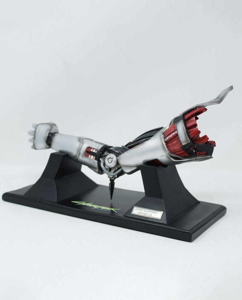 Cyberpunk: Edgerunners Replik Silverhand Arm 30 cm   - Preorder - ETA: 16.08.2026