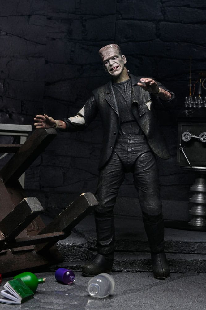 Universal Monsters Actionfiguren 2er-Pack Bride of Frankenstein 90th Anniversary The Monster & His Mate 18 cm - Versand: 7 Tage nach Bestellung