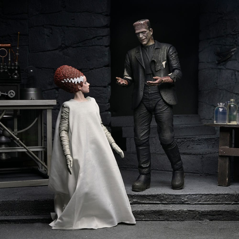 Universal Monsters Actionfiguren 2er-Pack Bride of Frankenstein 90th Anniversary The Monster & His Mate 18 cm - Versand: 7 Tage nach Bestellung