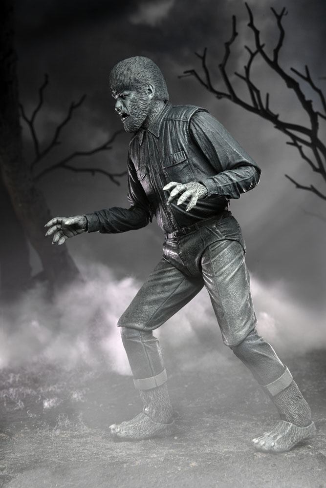 Universal Monsters Actionfigur Ultimate The Wolf Man (Black & White) 18 cm - Versand: 7 Tage nach Bestellung