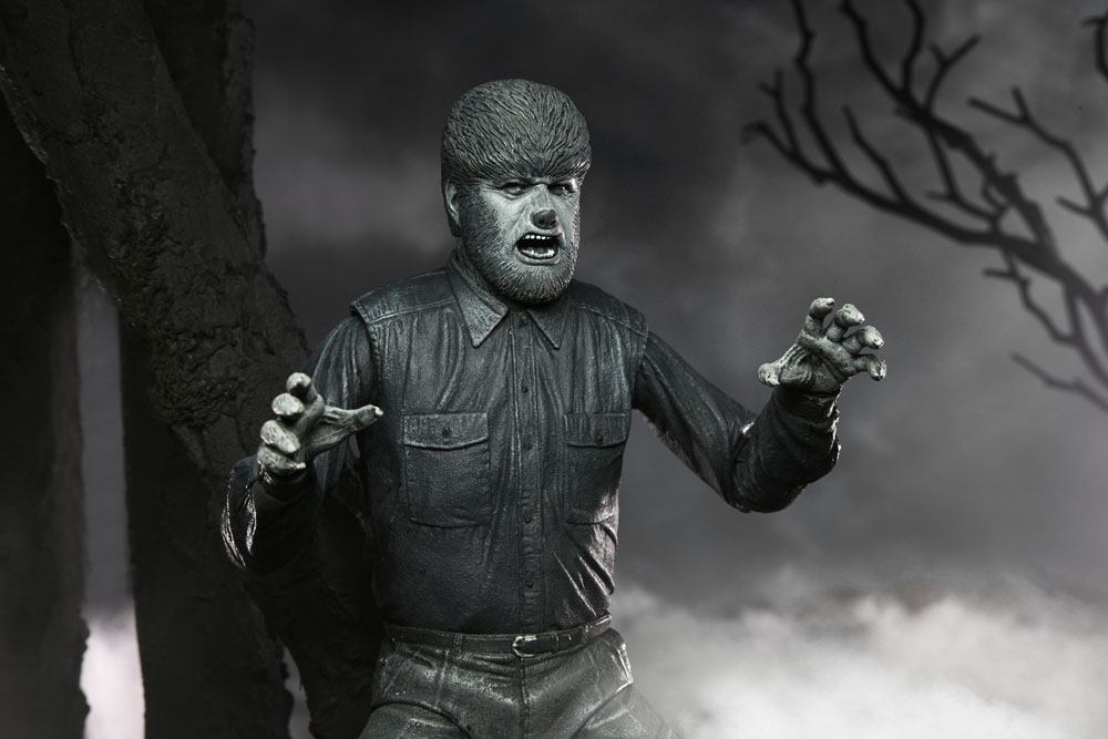 Universal Monsters Actionfigur Ultimate The Wolf Man (Black & White) 18 cm - Versand: 7 Tage nach Bestellung