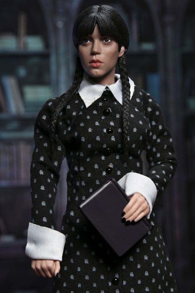 Wednesday Actionfigur Wednesday (Classic Dress) 20 cm - Versand: 7 Tage nach Bestellung