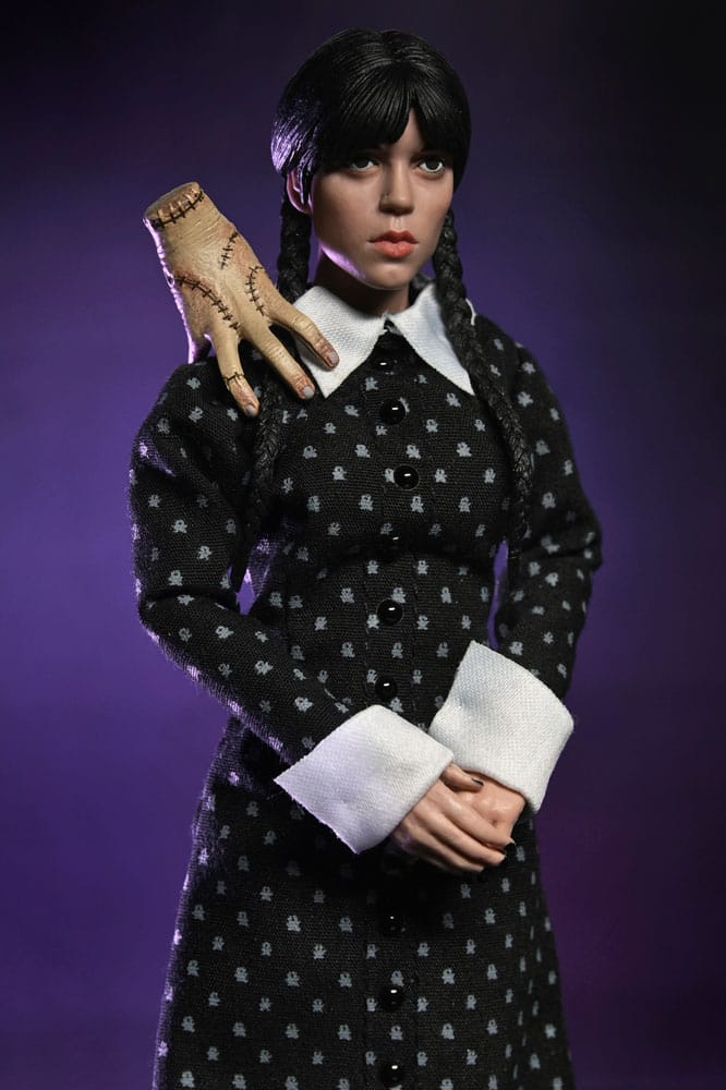 Wednesday Actionfigur Wednesday (Classic Dress) 20 cm - Versand: 7 Tage nach Bestellung