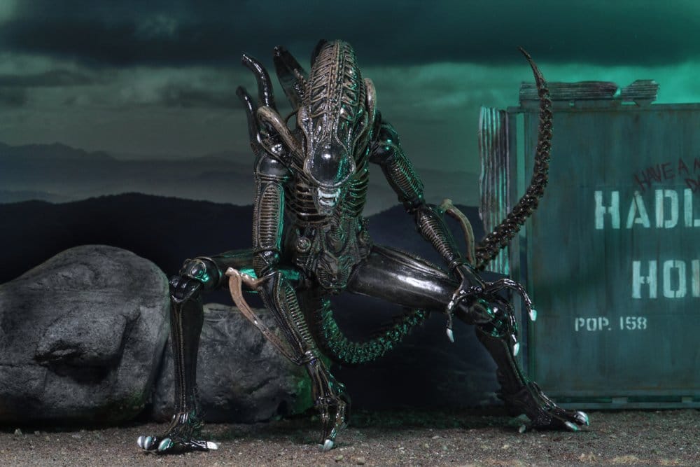 Aliens Ultimate Actionfigur Warrior (1986) Brown 23 cm - Preorder - ETA: 25.11.2026