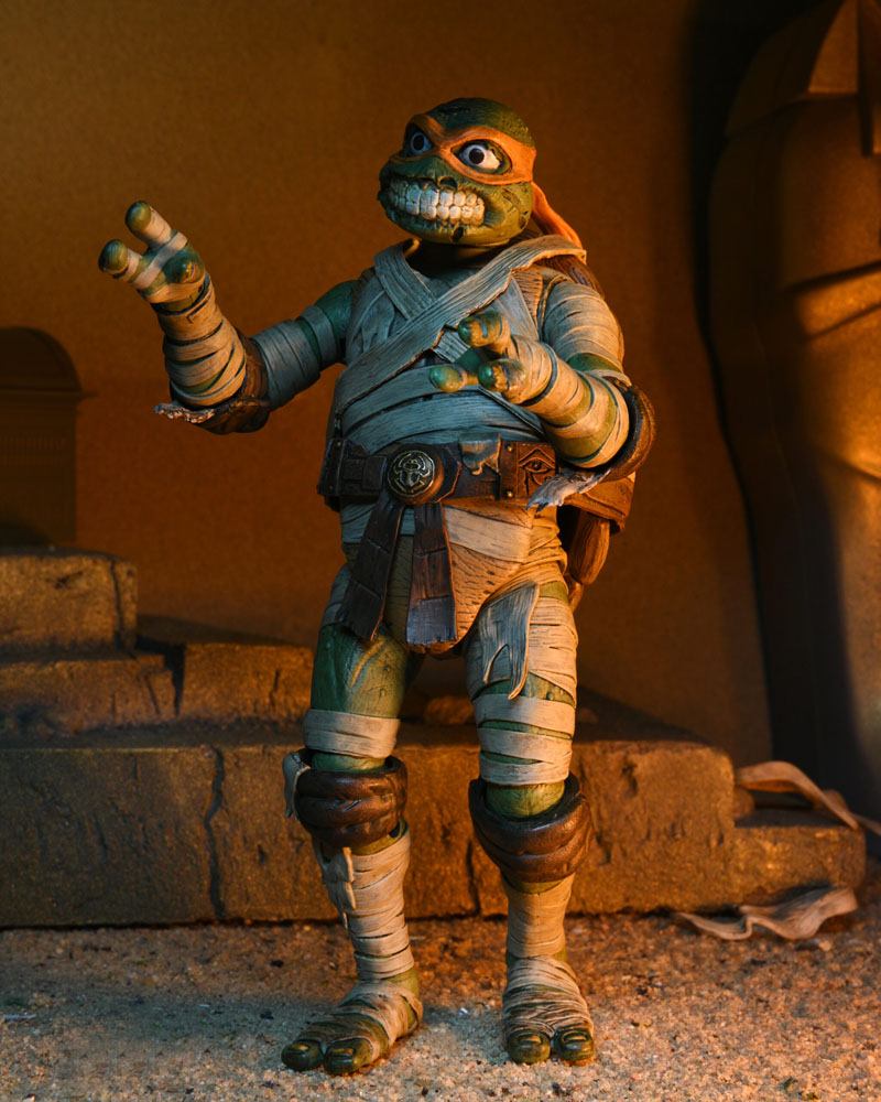 Universal Monsters x Teenage Mutant Ninja Turtles Actionfigur Ultimate Michelangelo as The Mummy 18 cm - Preorder - ETA: 16.02.2026