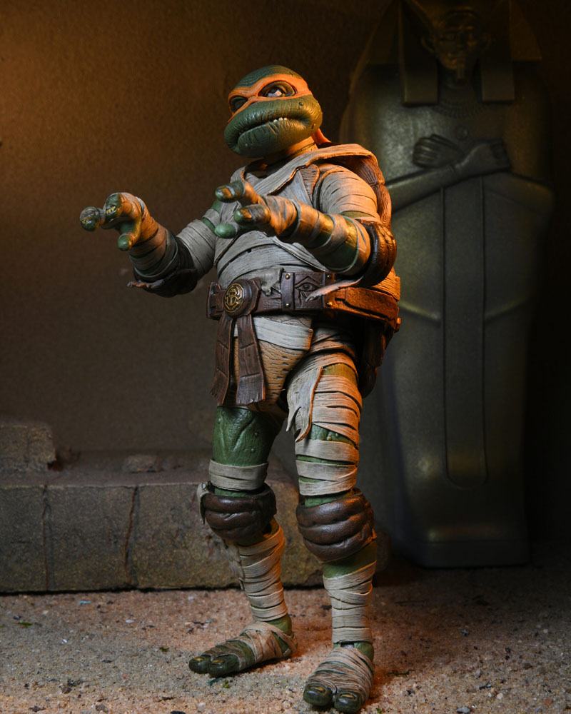 Universal Monsters x Teenage Mutant Ninja Turtles Actionfigur Ultimate Michelangelo as The Mummy 18 cm - Preorder - ETA: 16.02.2026