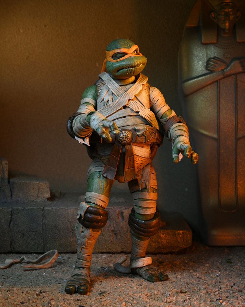 Universal Monsters x Teenage Mutant Ninja Turtles Actionfigur Ultimate Michelangelo as The Mummy 18 cm - Preorder - ETA: 16.02.2026