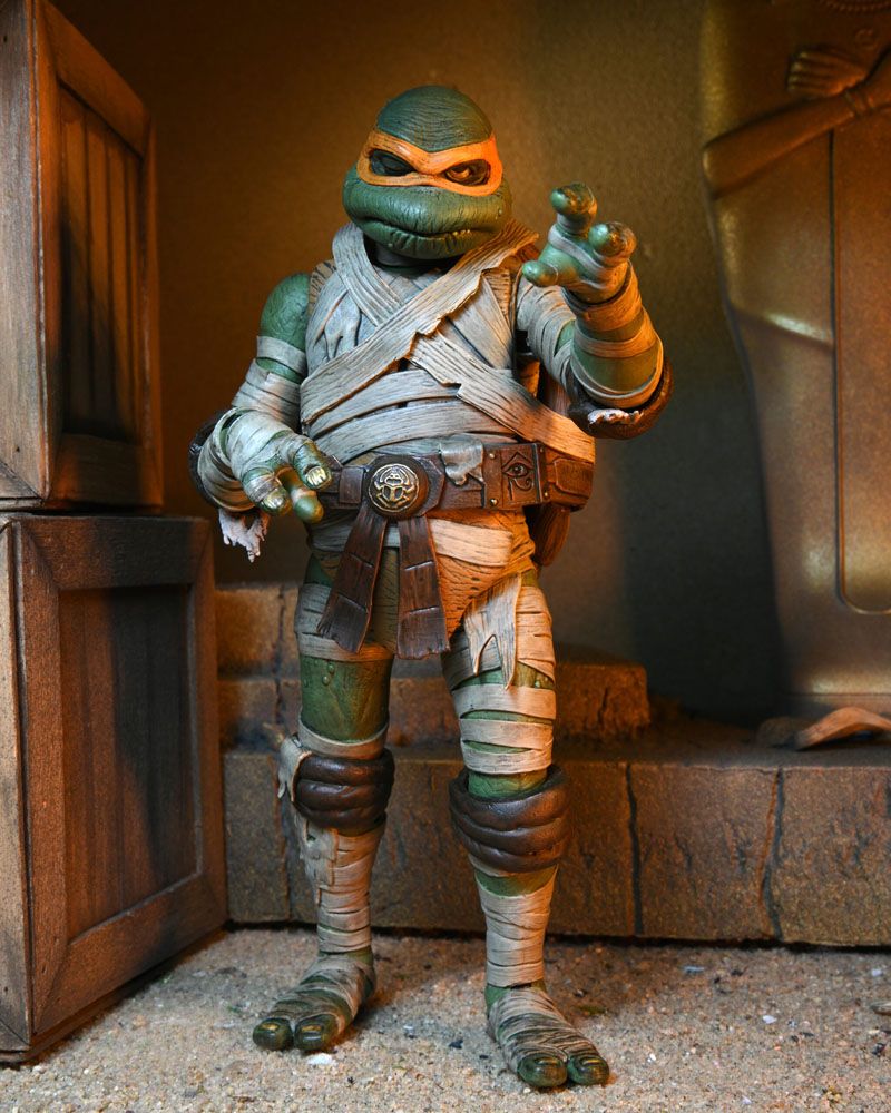 Universal Monsters x Teenage Mutant Ninja Turtles Actionfigur Ultimate Michelangelo as The Mummy 18 cm - Preorder - ETA: 16.02.2026