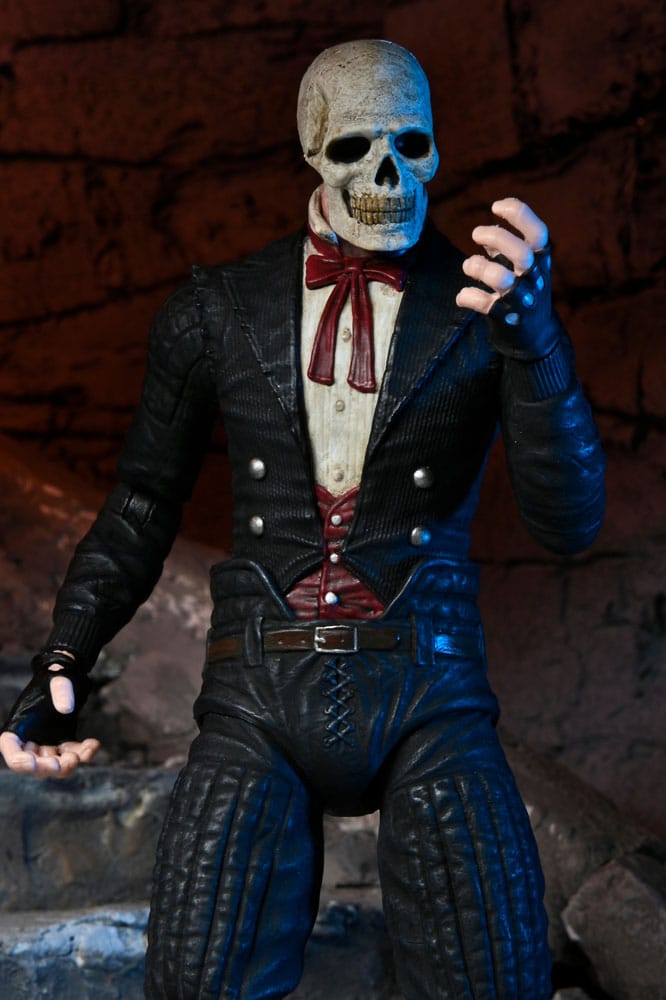 Universal Monsters x Teenage Mutant Ninja Turtles Actionfigur Ultimate Casey as Phantom of the Opera 18 cm - Versand: 5-7 Tage nach Bestellung