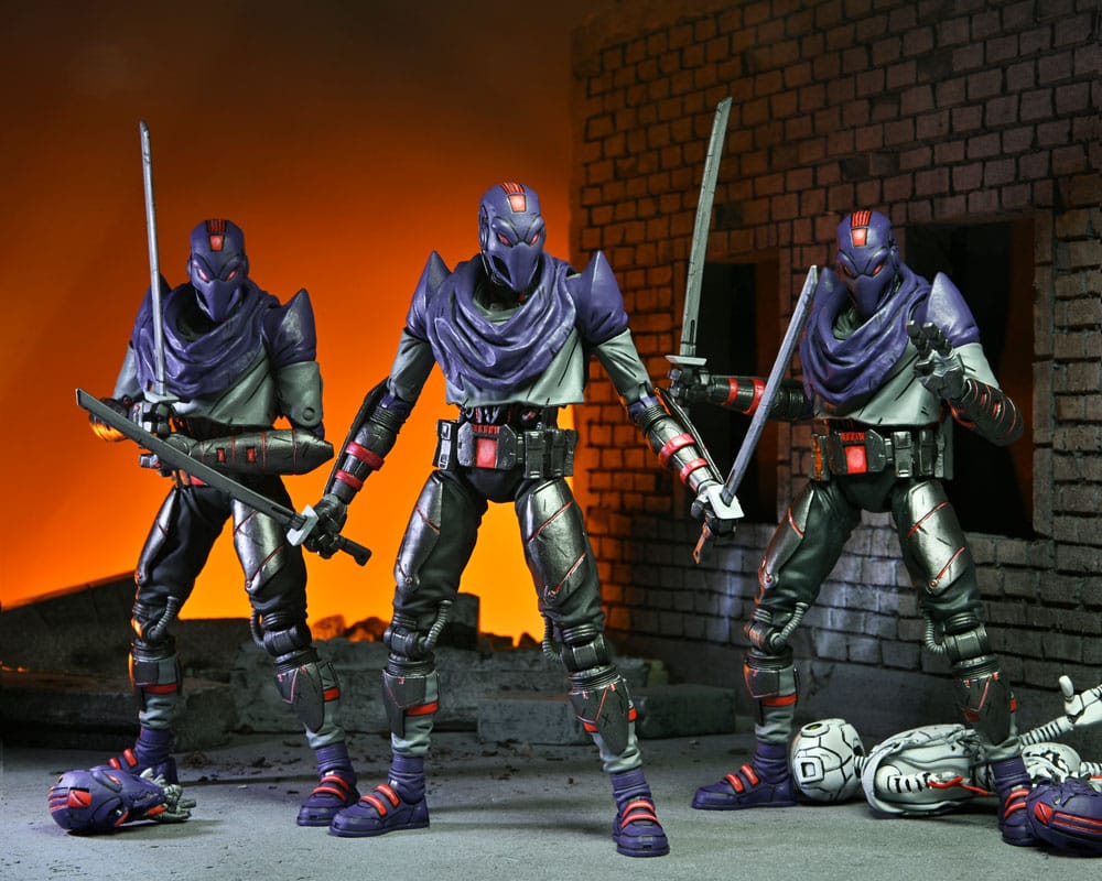 Teenage Mutant Ninja Turtles: The Last Ronin Actionfigur Ultimate Foot Bot 18 cm - Versand: 5-7 Tage nach Bestellung
