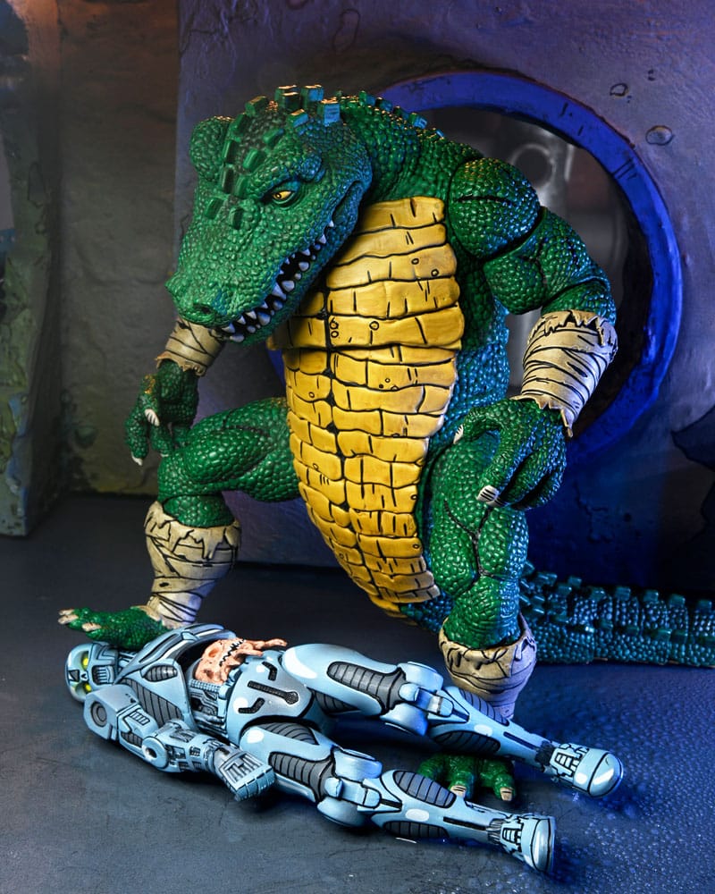 Teenage Mutant Ninja Turtles (Mirage Comics) Actionfigur Leatherhead 21 cm - Preorder - ETA: 19.09.2025