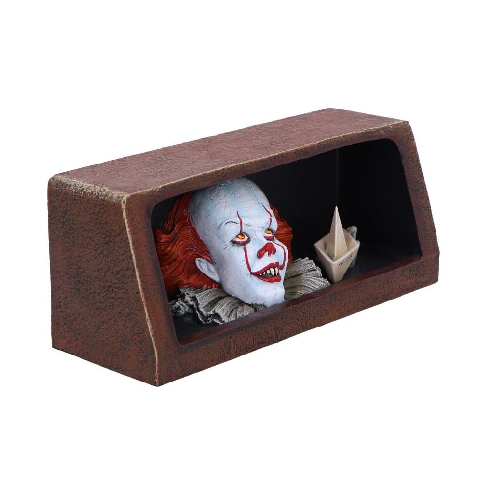 Es Figur Pennywise Drain 8 cm    - Versand: 7 Tage nach Bestellung