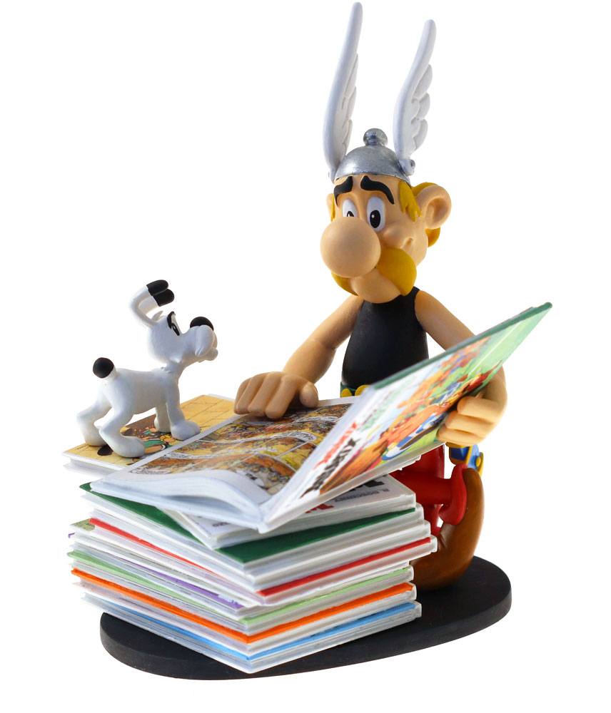 Asterix Collectoys Statue Asterix mit Bücherstapel 2nd Edition 23 cm - Preorder - ETA: 28.08.2026