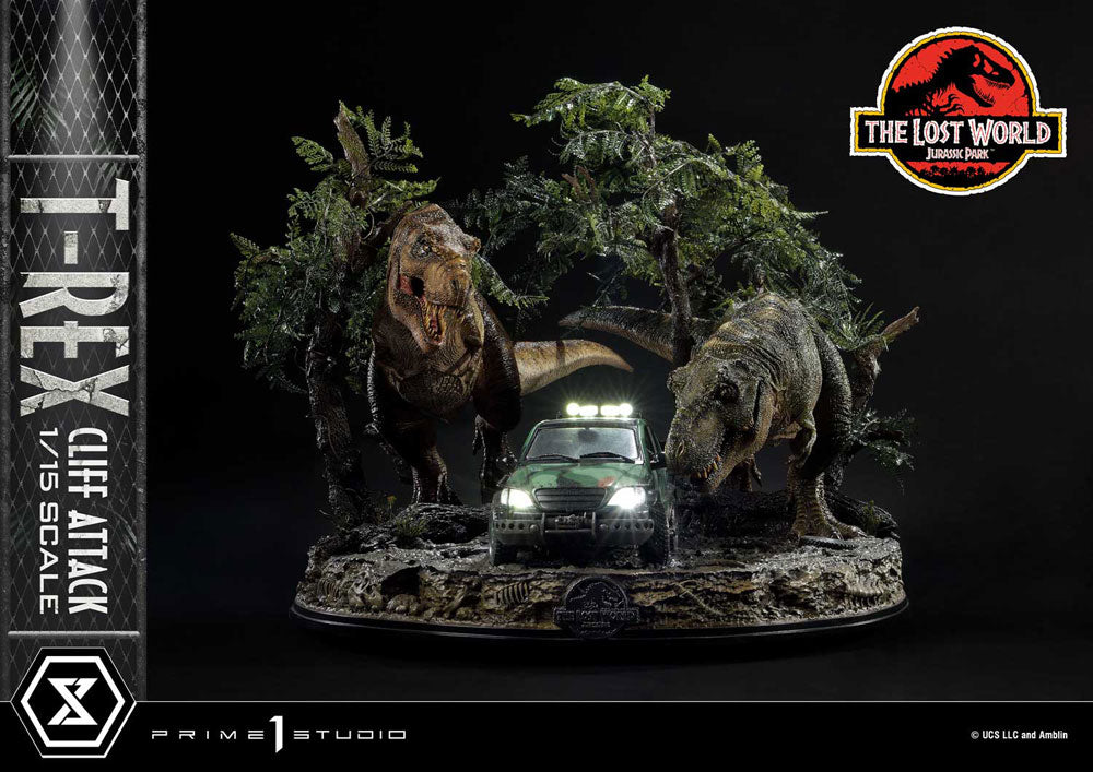 Jurassic World: The Lost World Statue 1/15 T-Rex Cliff Attack 53 cm   - Versand: 5-7 Tage nach Bestellung
