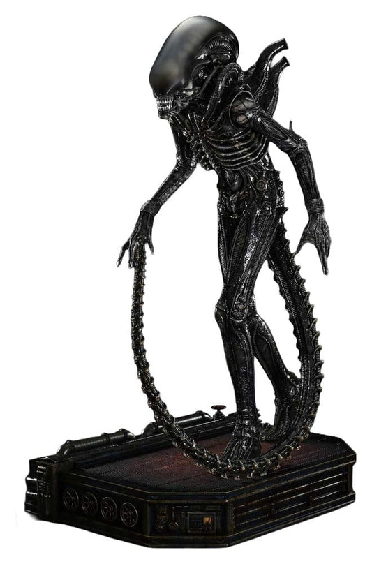 Alien (Film) Museum Masterline XL Statue 1/3 Big Chap Xenomorph Close Up Shot Ver. 100 cm - Preorder - ETA: 25.01.2028