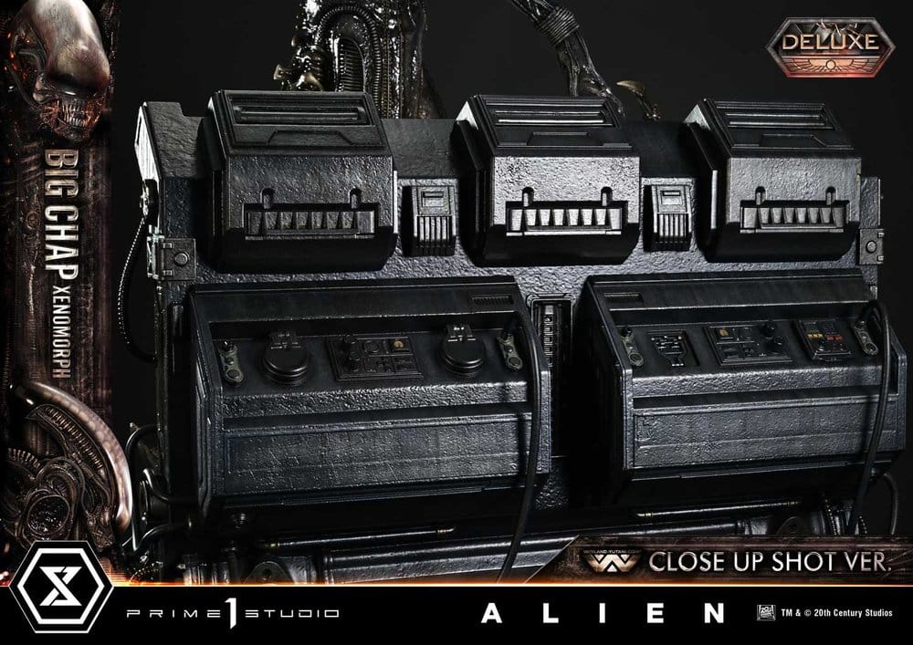 Alien (Film) Museum Masterline XL Statue 1/3 Big Chap Xenomorph Close Up Shot Ver. Deluxe Version 100 cm - Preorder - ETA: 25.01.2028