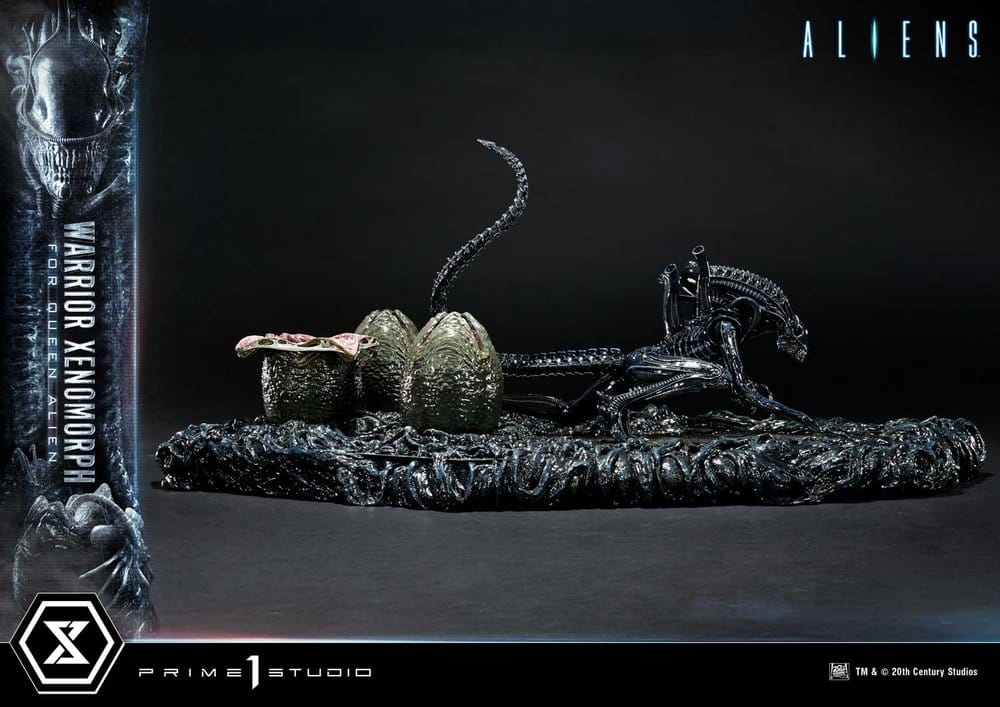 Aliens (Film) Ultimate Diorama Masterline Statue Warrior Xenomorph for Queen Alien 23 cm - Preorder - ETA: 25.04.2028