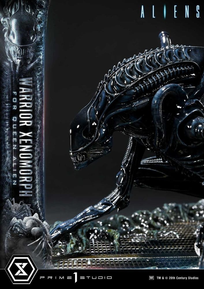 Aliens (Film) Ultimate Diorama Masterline Statue Warrior Xenomorph for Queen Alien 23 cm - Preorder - ETA: 25.04.2028
