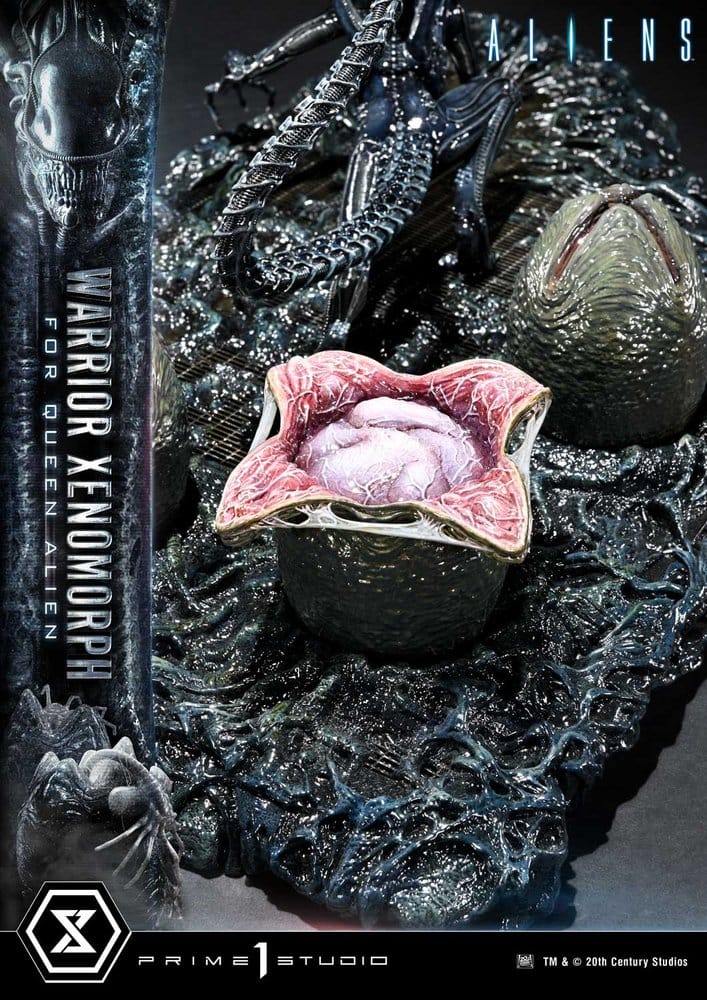 Aliens (Film) Ultimate Diorama Masterline Statue Warrior Xenomorph for Queen Alien 23 cm - Preorder - ETA: 25.04.2028