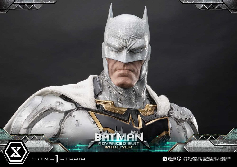 DC Comics Ultimate Museum Masterline Statue Batman Advanced Suit White Version (Design By Josh Nizzi) 51 cm - Preorder - ETA: 25.07.2028