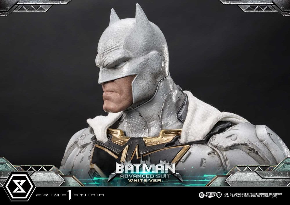 DC Comics Ultimate Museum Masterline Statue Batman Advanced Suit White Version (Design By Josh Nizzi) 51 cm - Preorder - ETA: 25.07.2028
