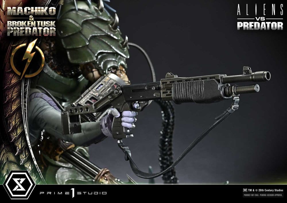 Aliens vs. Predator (Comic) Ultimate Premium Masterline Statue 1/4 Machiko & Broken Tusk Predator 79 cm - Preorder - ETA: 25.04.2028