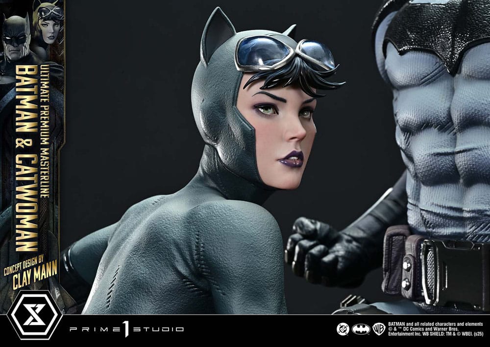 DC Comics Ultimate Premium Masterline Series Statue 1/4 Batman & Catwoman (Concept Design by Clay Mann) Bonus Version 56 cm  - Preorder - ETA: 26.07.2027