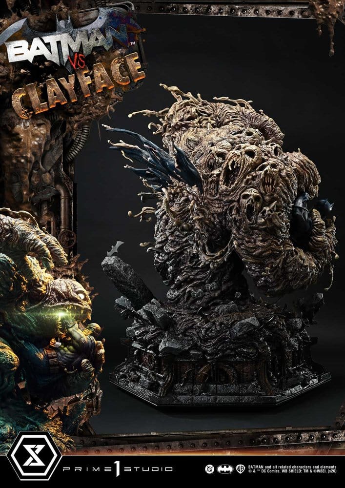 DC Comics Ultimate Premium Masterline Series Statue 1/4 Batman VS Clayface 83 cm - Preorder - ETA: 25.08.2028