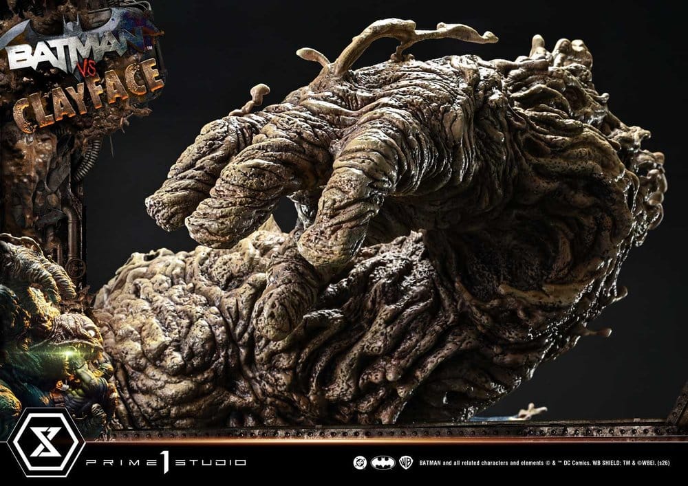 DC Comics Ultimate Premium Masterline Series Statue 1/4 Batman VS Clayface 83 cm - Preorder - ETA: 25.08.2028