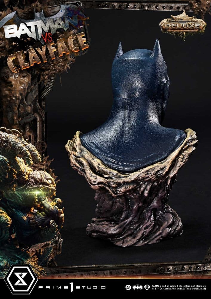 DC Comics Ultimate Premium Masterline Series Statue 1/4 Batman VS Clayface Deluxe Version 83 cm - Preorder - ETA: 25.08.2028