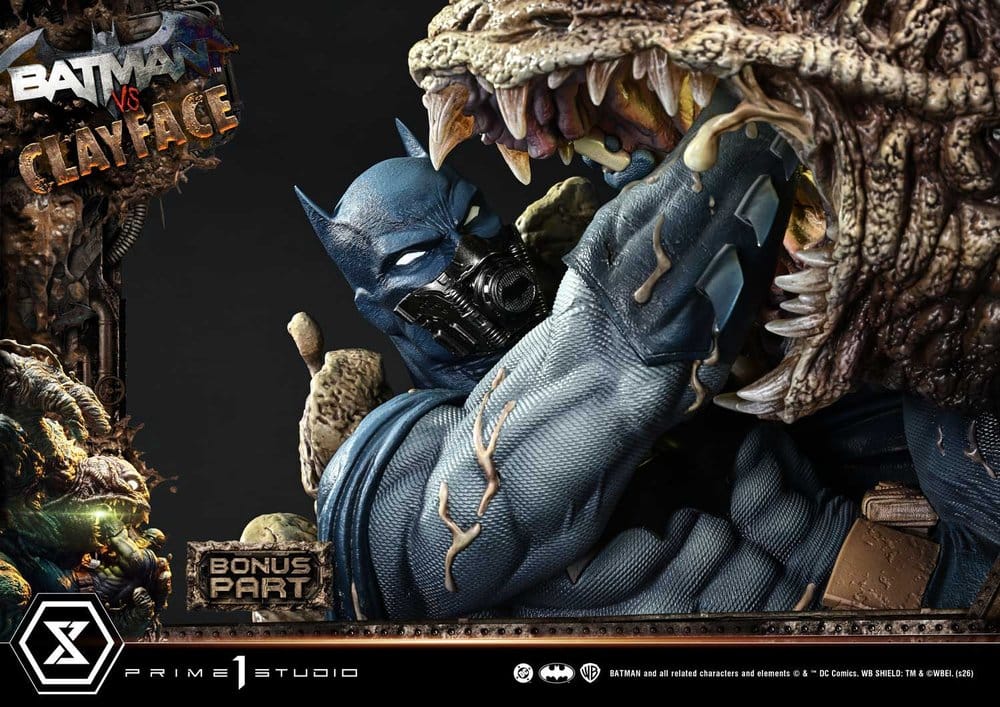 DC Comics Ultimate Premium Masterline Series Statue 1/4 Batman VS Clayface DX Bonus Version 83 cm - Preorder - ETA: 25.08.2028