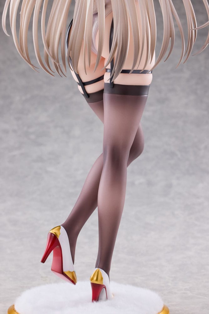 Original Character PVC Statue 1/4 White Bunny Onee-san Illustrated by sakiyamama 43 cm          - Preorder - ETA: 25.04.2026
