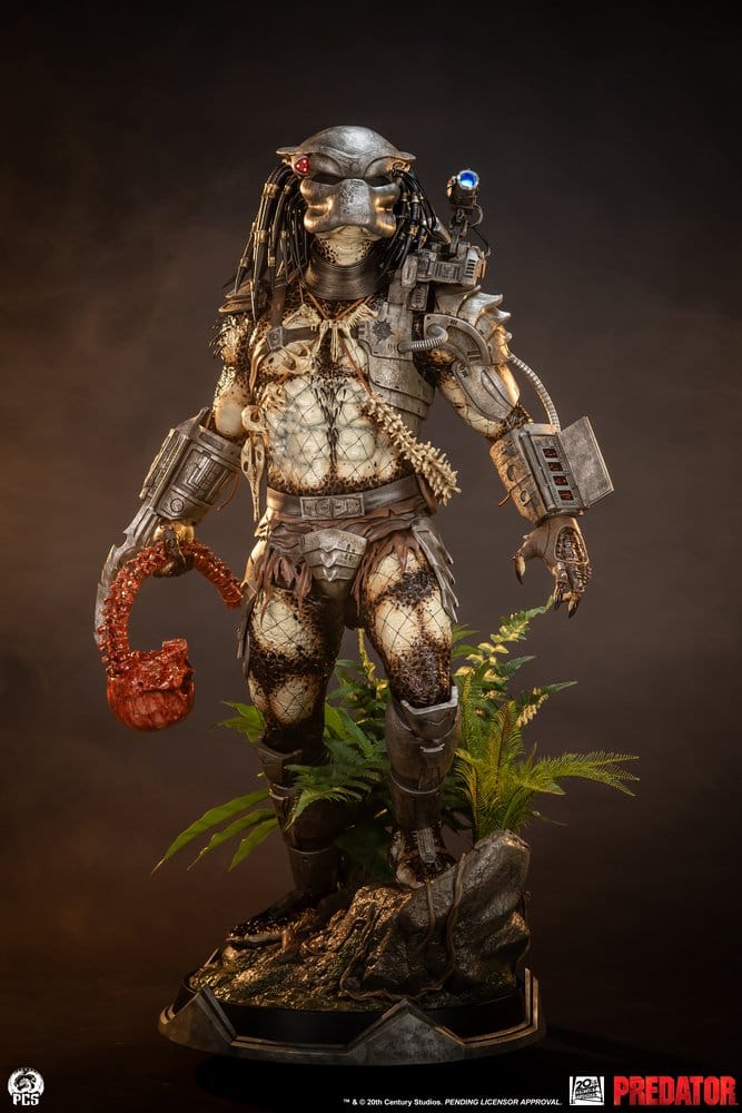 Predator Statue 1/2 Predator 117 cm - Preorder - ETA: 25.08.2027