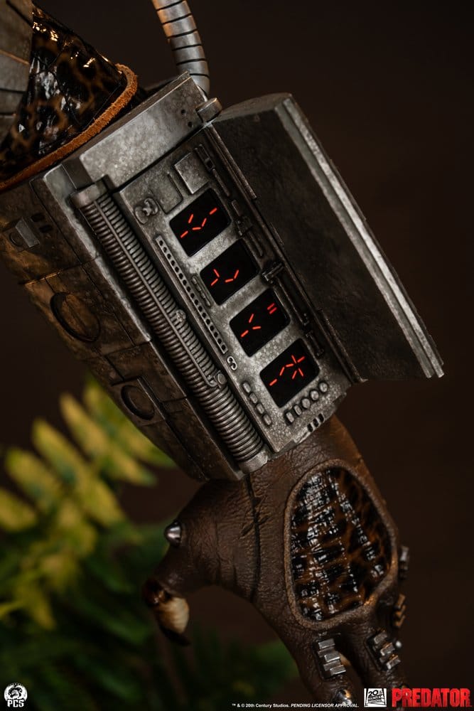 Predator Statue 1/2 Predator 117 cm - Preorder - ETA: 25.08.2027
