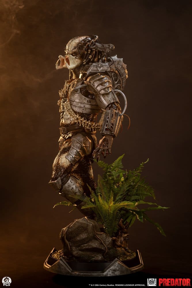 Predator Statue 1/2 Predator 117 cm - Preorder - ETA: 25.08.2027