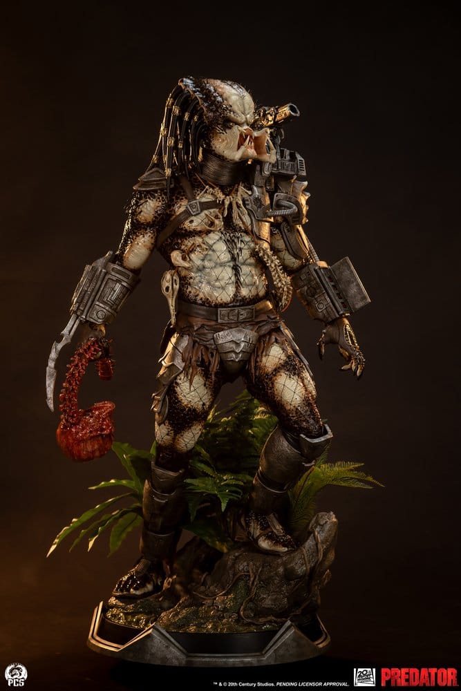 Predator Statue 1/2 Predator 117 cm - Preorder - ETA: 25.08.2027