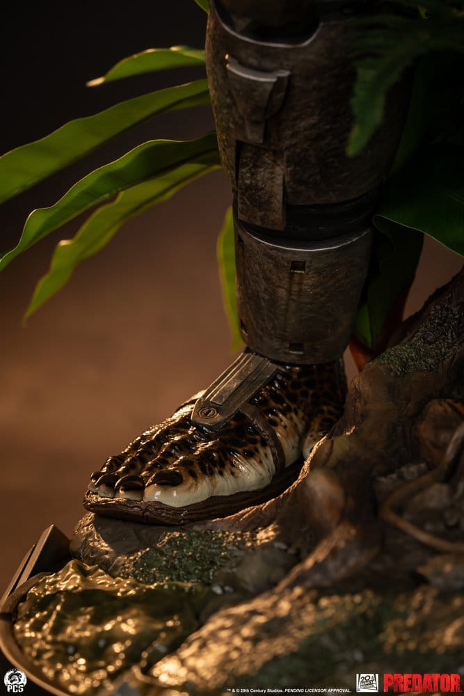 Predator Statue 1/2 Predator 117 cm - Preorder - ETA: 25.08.2027