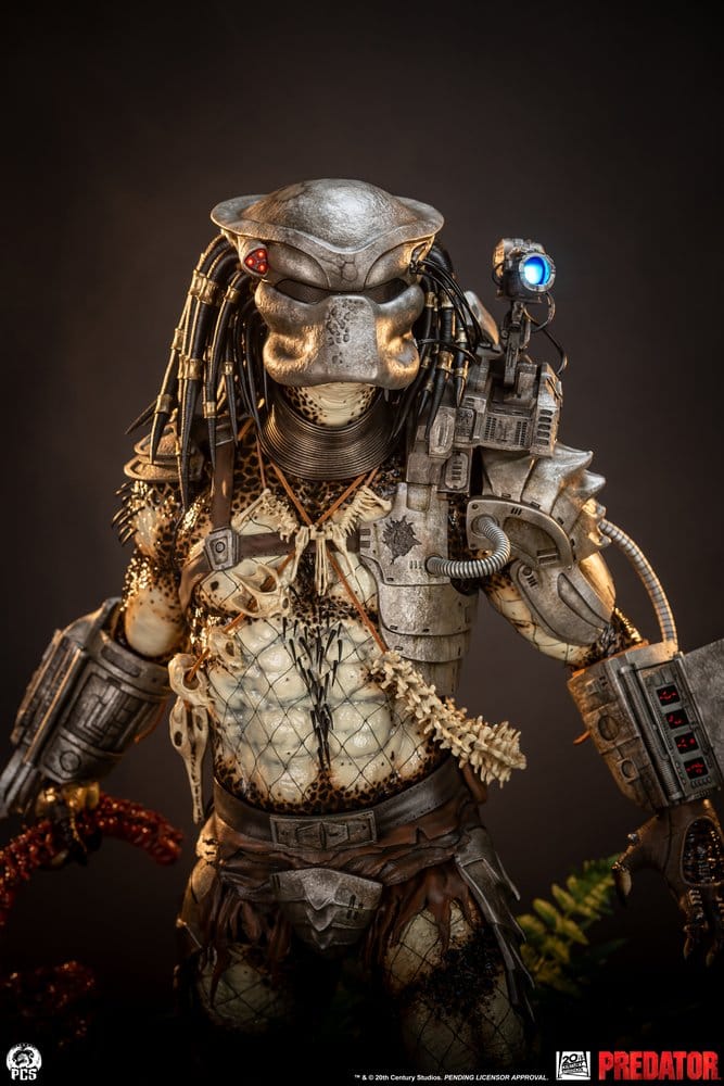 Predator Statue 1/2 Predator 117 cm - Preorder - ETA: 25.08.2027