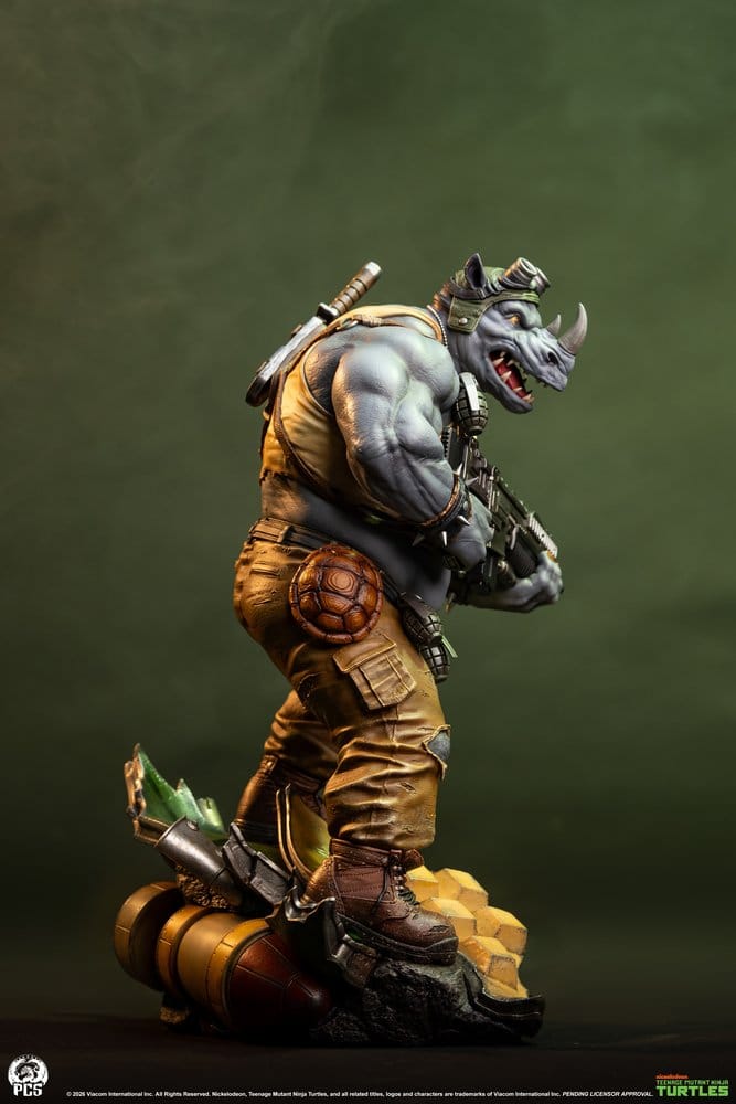 Teenage Mutant Ninja Turtles Legends Statue 1/3 Rocksteady 69 cm  - Preorder - ETA: 25.02.2027