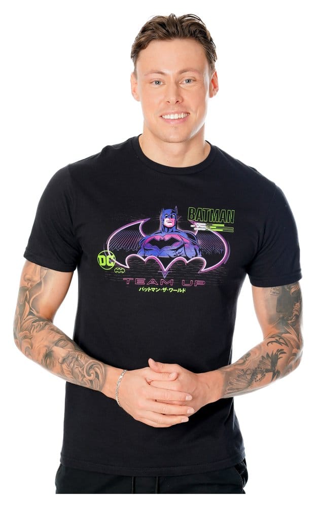 Batman T-Shirt Anime Matrix Grid Größe M - Versand: 7 Tage nach Bestellung