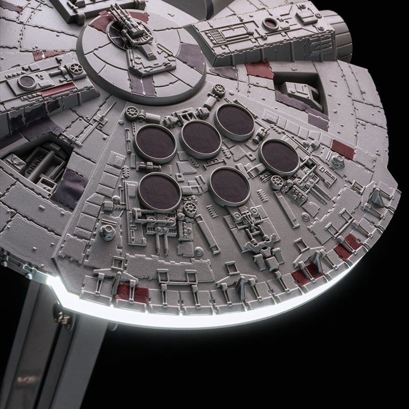 Star Wars USB Schreibtischlampe Millennium Falcon 60 cm - Preorder - ETA: 25.01.2027