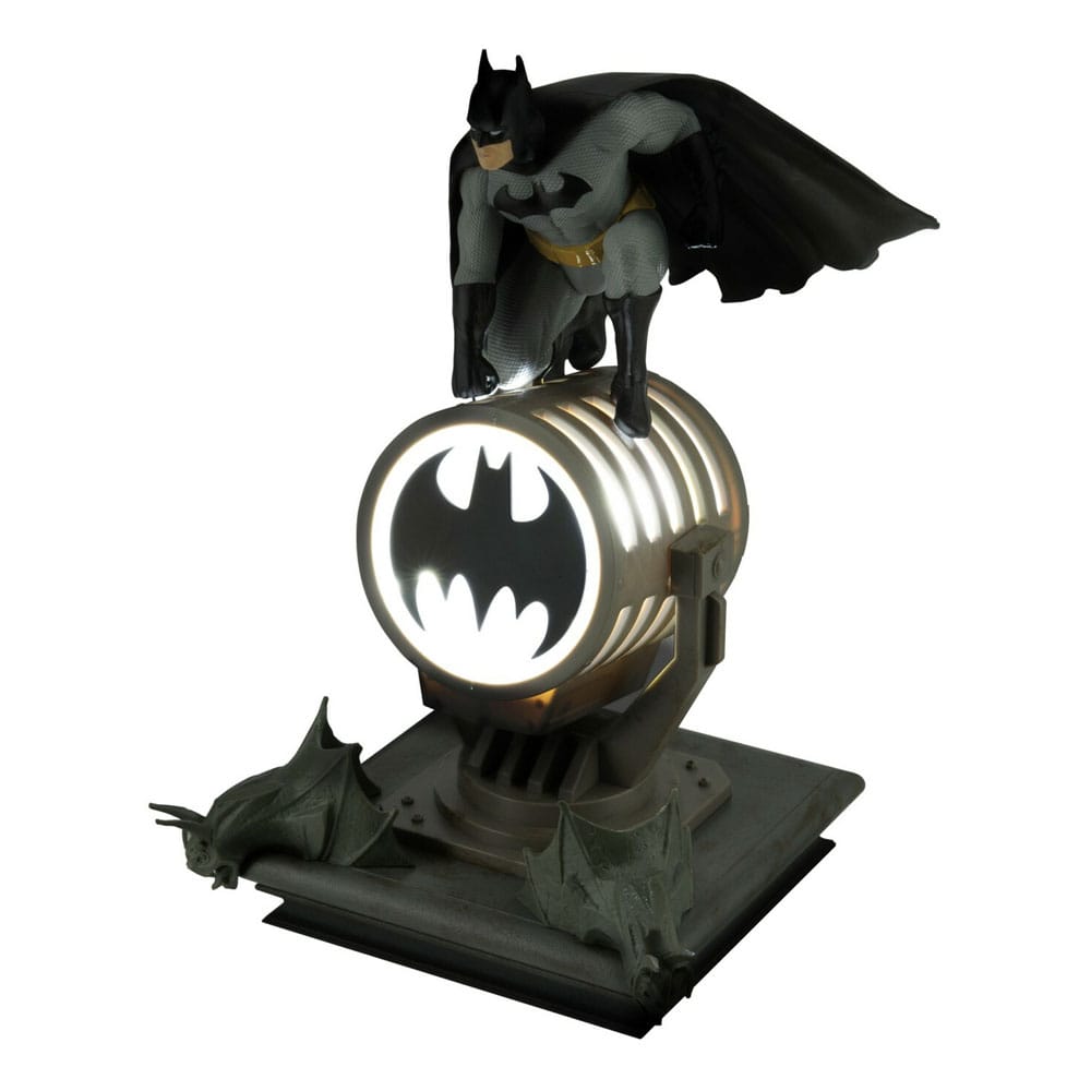 DC Comics: Batman Figurine Light - Preorder - ETA: 25.01.2027