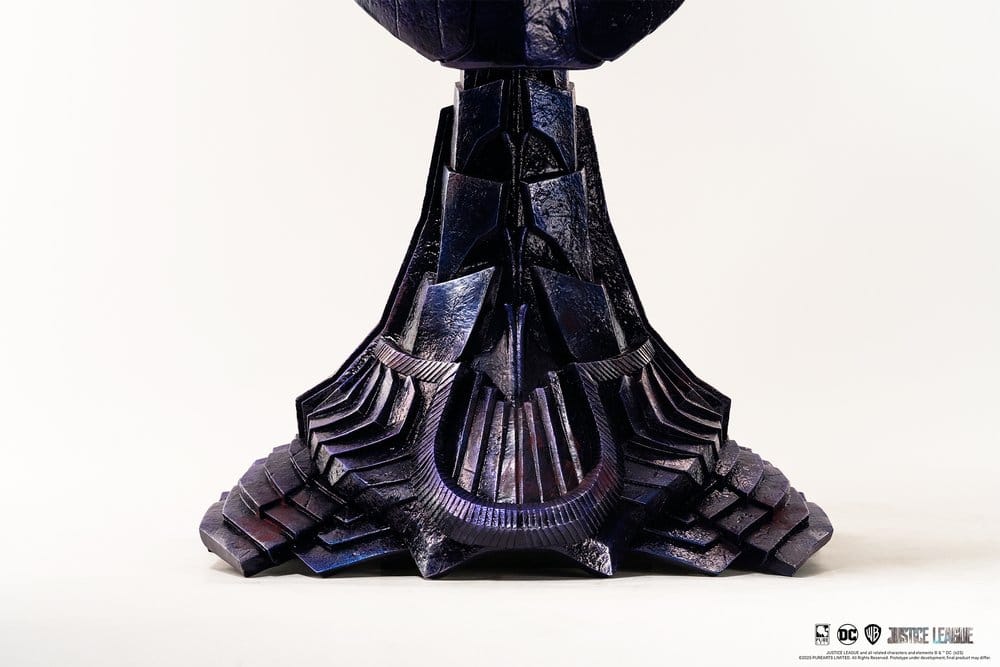 Justice League Replik 1/1 Darkseid Art Mask 52 cm      - Preorder - ETA: 25.05.2027
