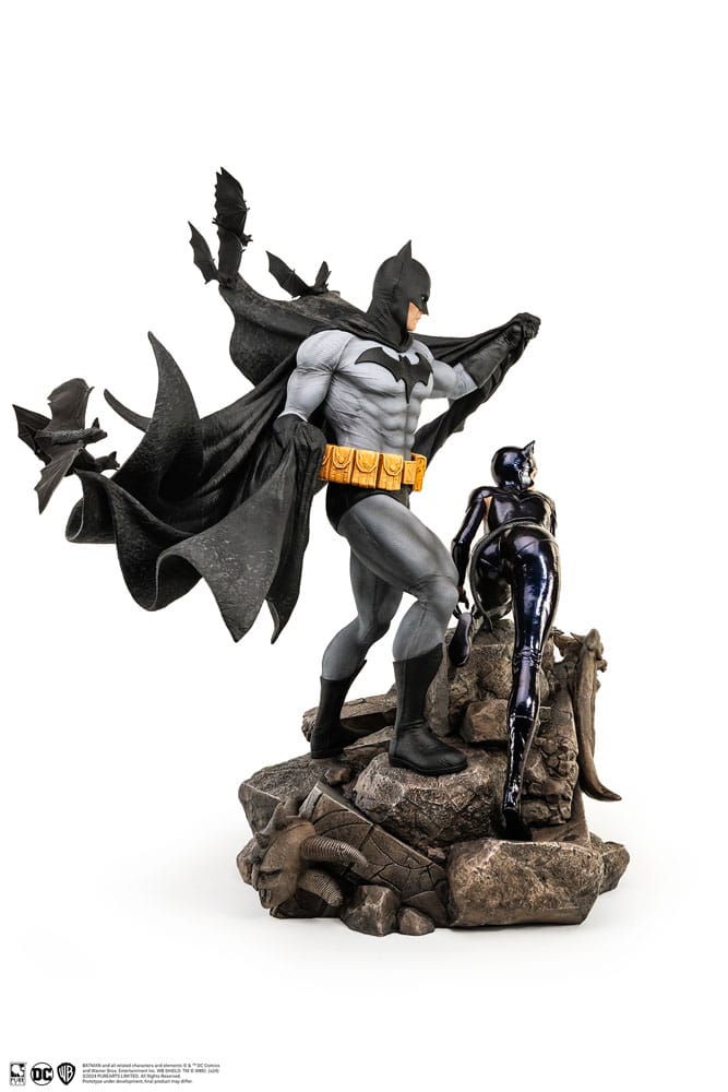 DC Comics Statue 1/4 Batman & Catwoman Reunion 67 cm     - Preorder - ETA: 25.02.2026