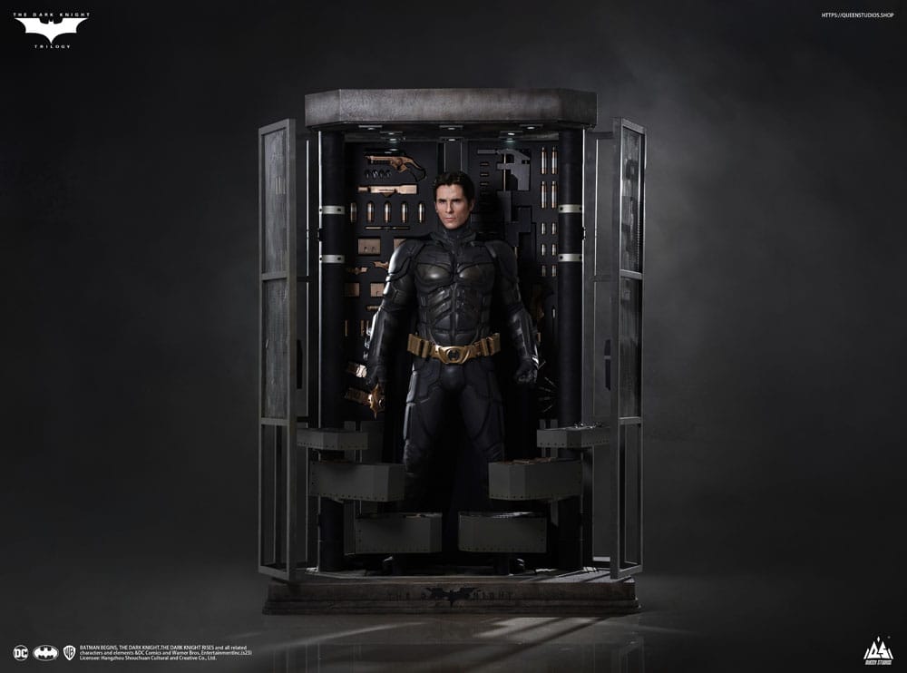 The Dark Knight Life-Size Statue Batman Ultimate Edition 207 cm - Versand: 7 Tage nach Bestellung