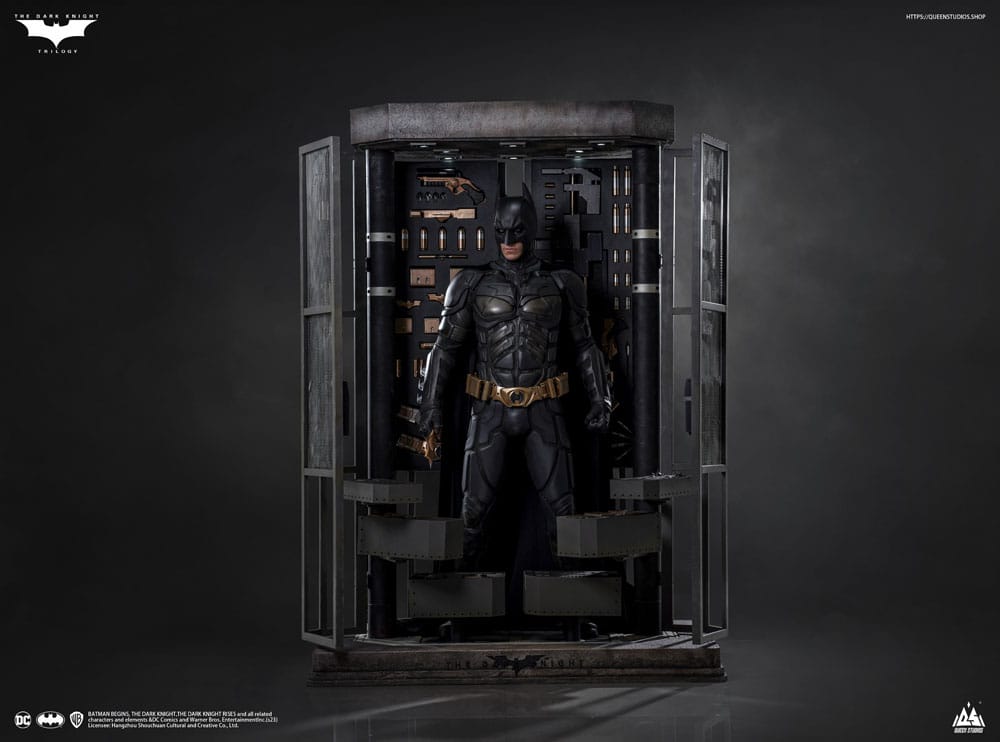 The Dark Knight Life-Size Statue Batman Ultimate Edition 207 cm - Versand: 7 Tage nach Bestellung