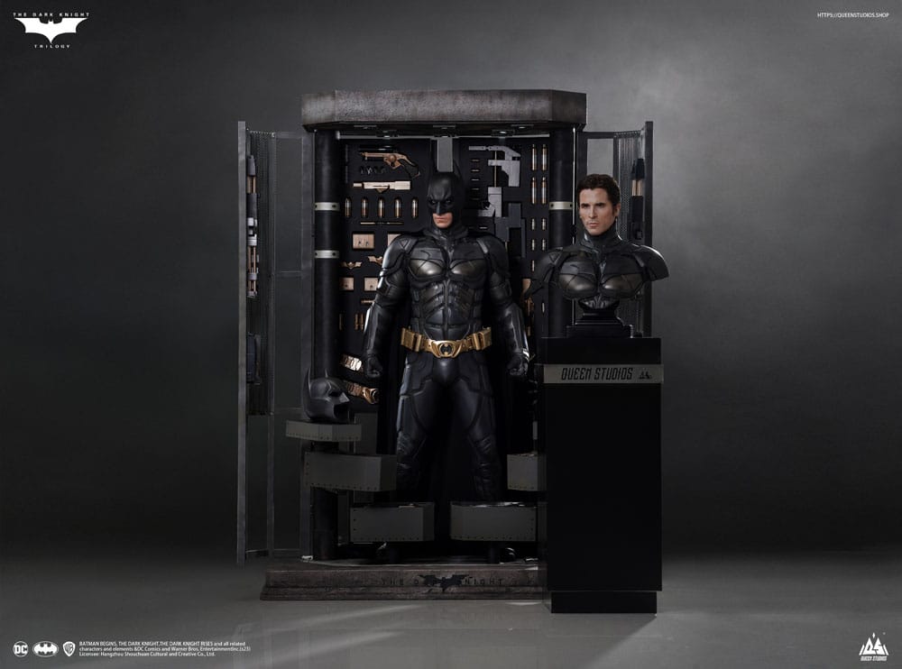 The Dark Knight Life-Size Statue Batman Ultimate Edition 207 cm - Versand: 7 Tage nach Bestellung