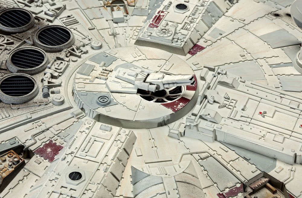 Star Wars Modellbausatz 1/72 Millennium Falcon 38 cm - Versand: 7 Tage nach Bestellung